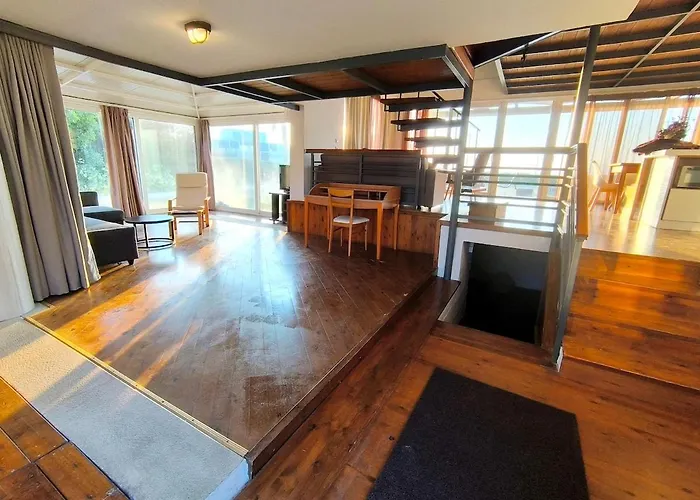 Psalidi Maisonette בית נופש *